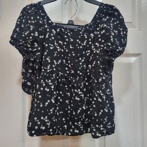 SO Black Floral Puff Sleeve Kid Blouse, Size L, 10/12